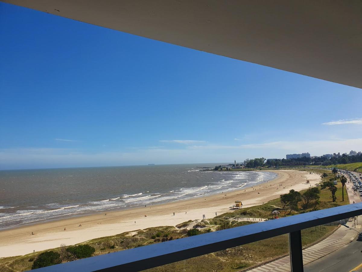 Modern Apartment First Line Beach Montevideo Uy Buitenkant foto