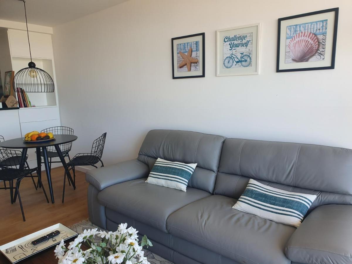 Modern Apartment First Line Beach Montevideo Uy Buitenkant foto
